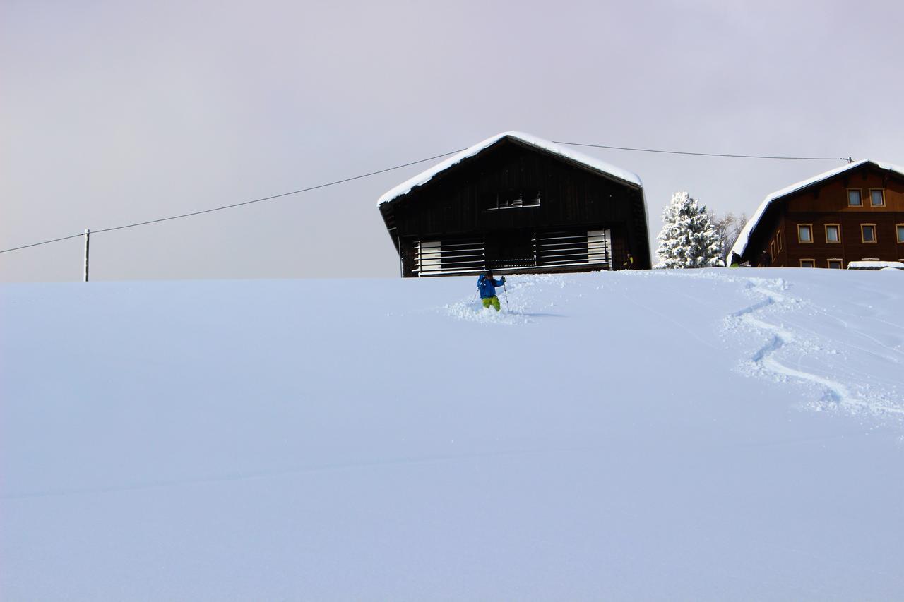 Hepi Lodge Liesing Exteriér fotografie